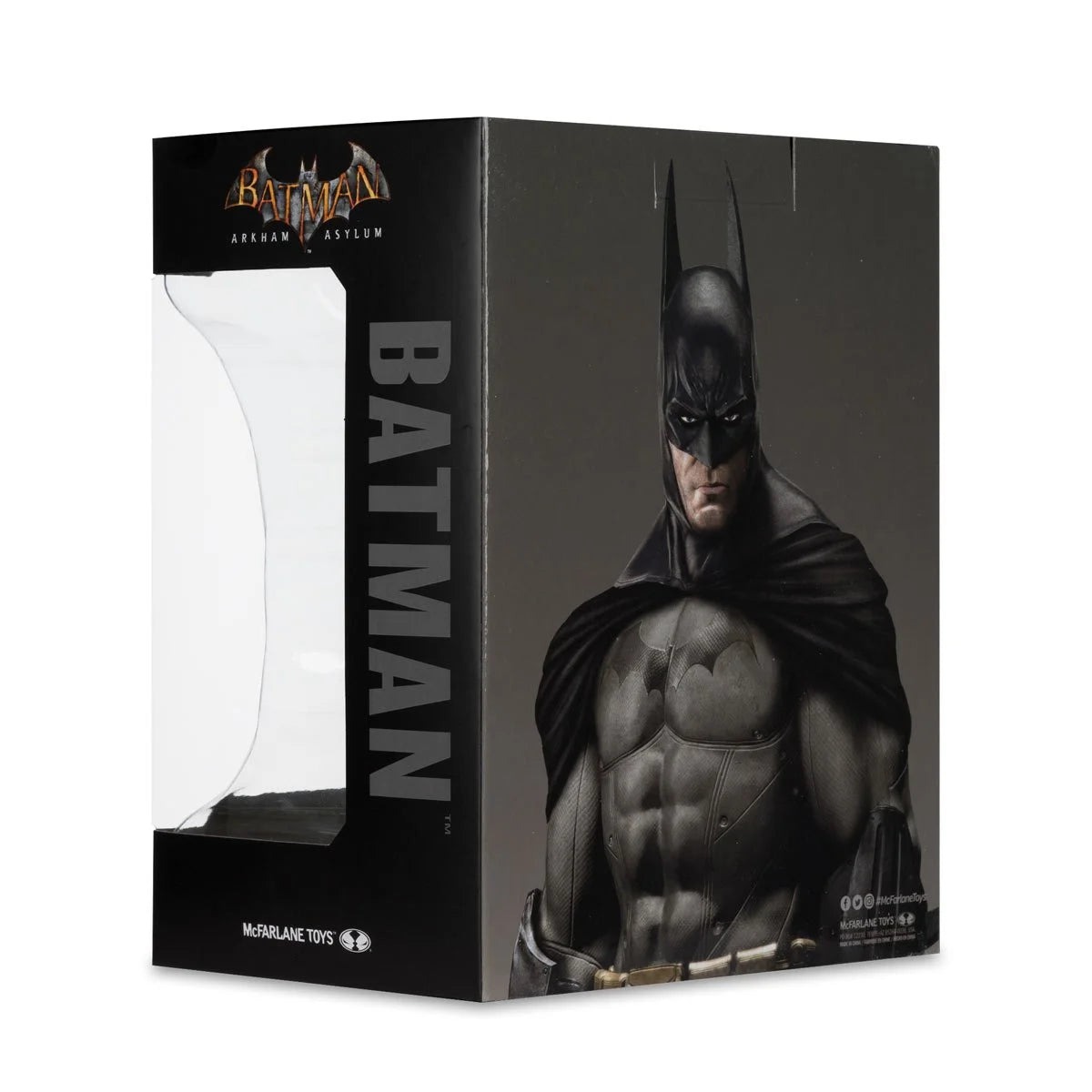 DC Direct Prop Replica Wave 3 Batman Arkham Asylum 1:3 Scale Cowl