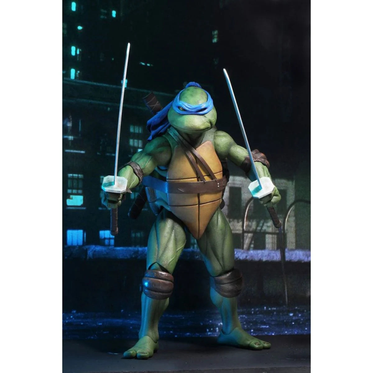 (PREVENTA) Teenage Mutant Ninja Turtles Movie 1990 Leonardo 1:4 Scale Action Figure