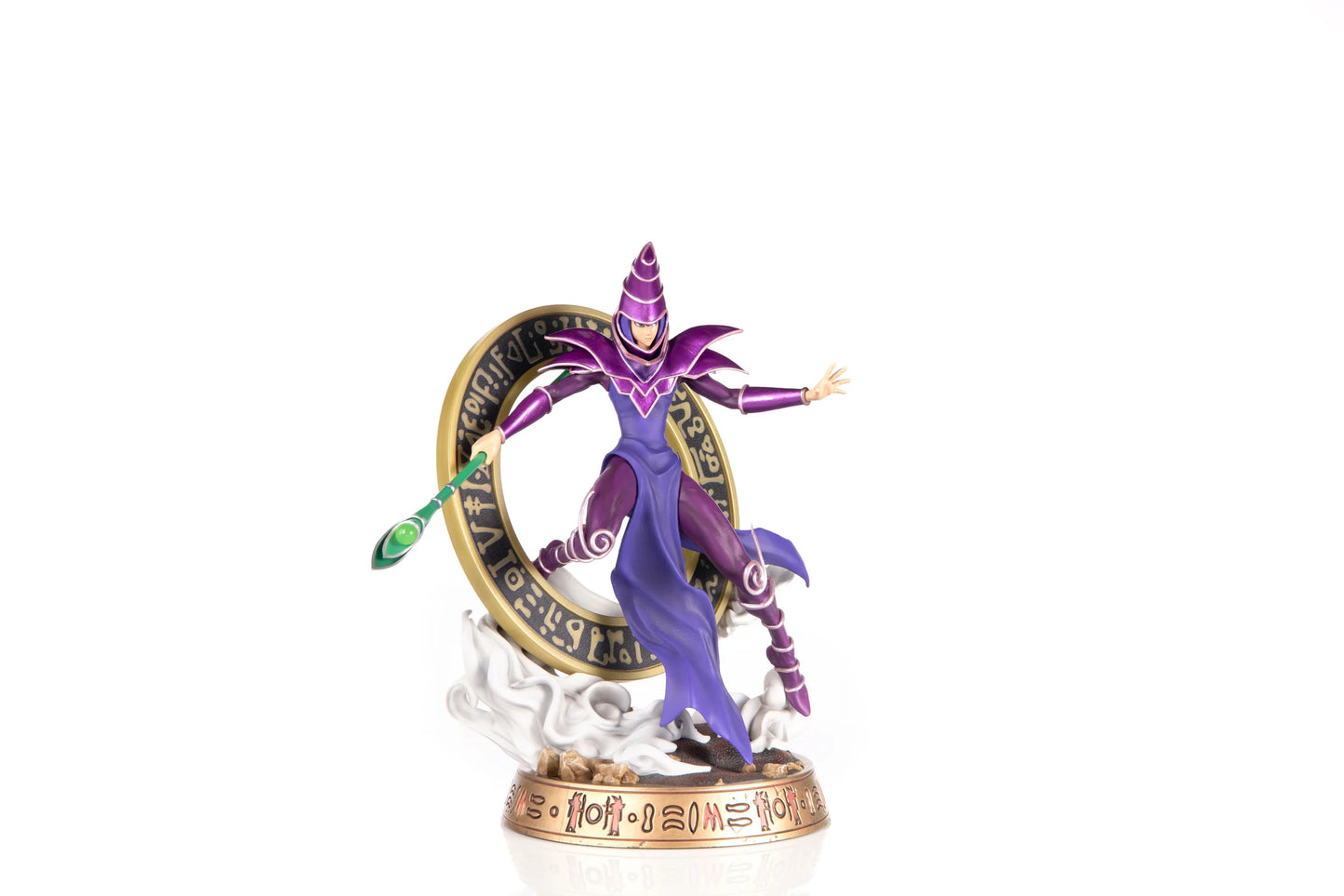 (PREVENTA) Yu-Gi-Oh! Dark Magician Purple 12-Inch Statue