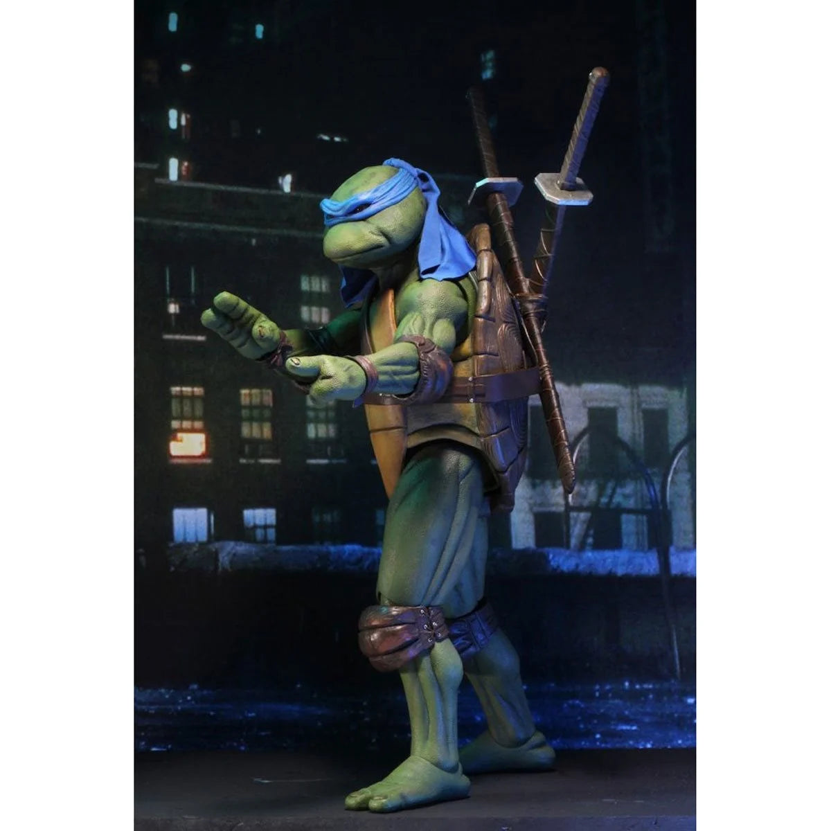(PREVENTA) Teenage Mutant Ninja Turtles Movie 1990 Leonardo 1:4 Scale Action Figure