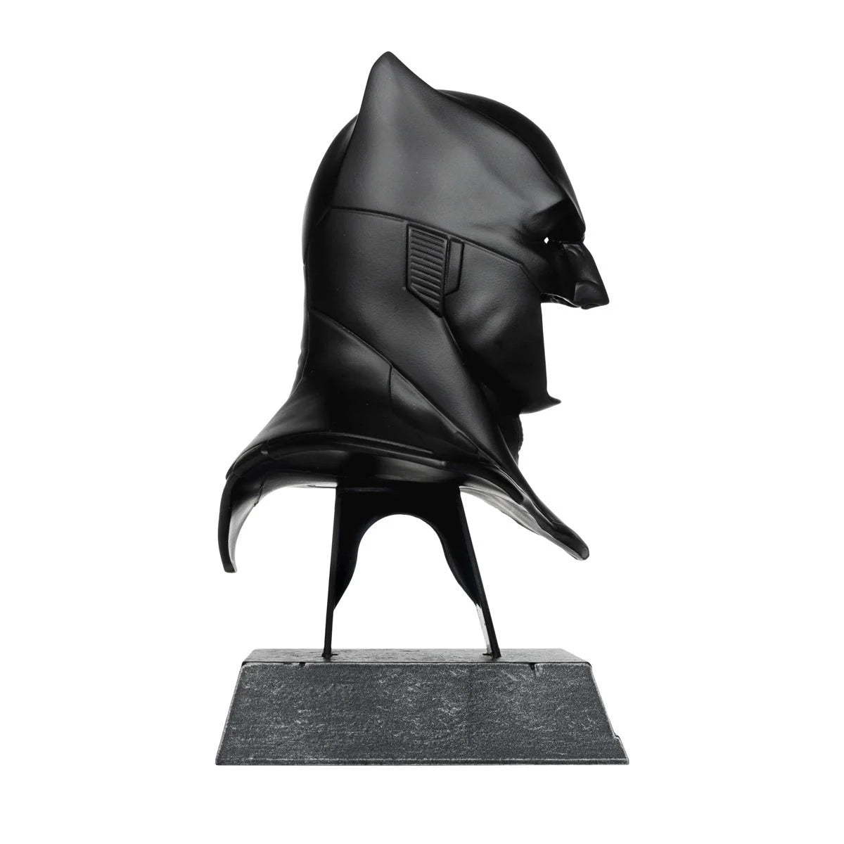 DC Direct Prop Replica Wave 3 Batman Justice League 1:3 Scale Cowl
