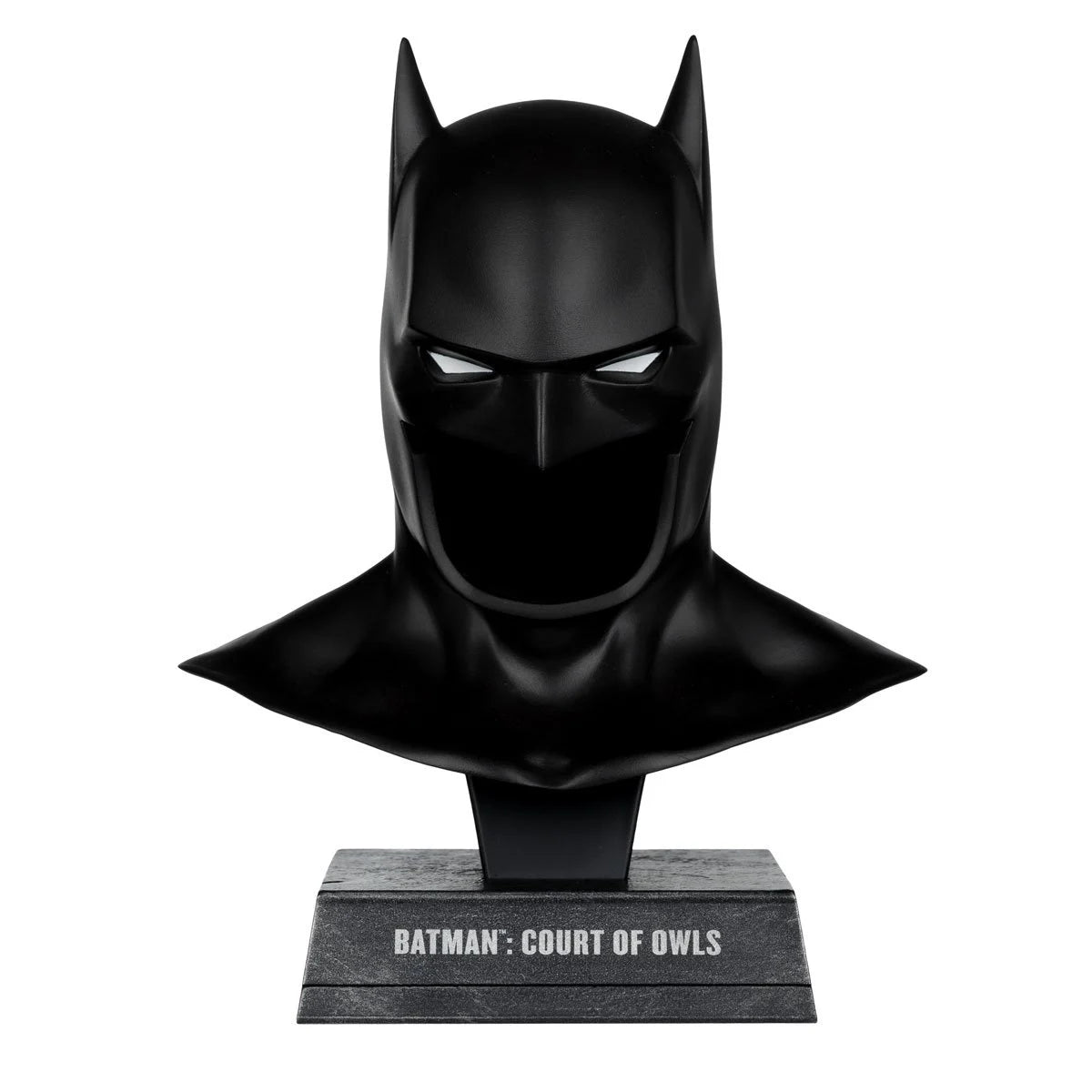 (PREVENTA) DC Direct Prop Replica Batman Cowl (Court of Owls) 1:3 Scale