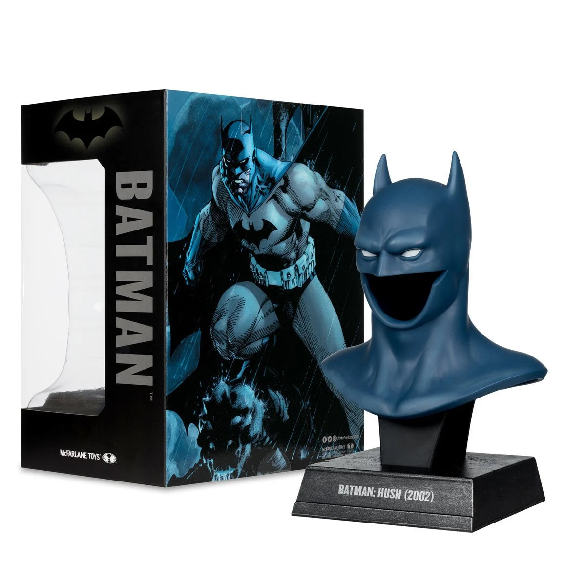 (PREVENTA) DC Direct Prop Replica Wave 2 Batman Hush 1:3 Scale Cowl