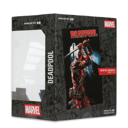 (PREVENTA) Marvel Wave 5 Deadpool #1 1:10 Scale Posed Figure with Scene